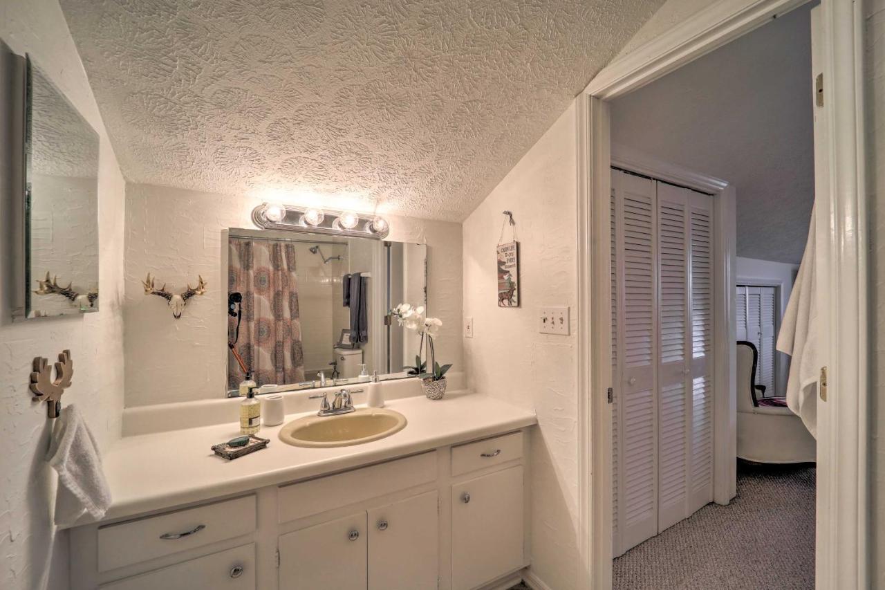 Beautiful Beech Mountain Condo With Private Balcony! מראה חיצוני תמונה